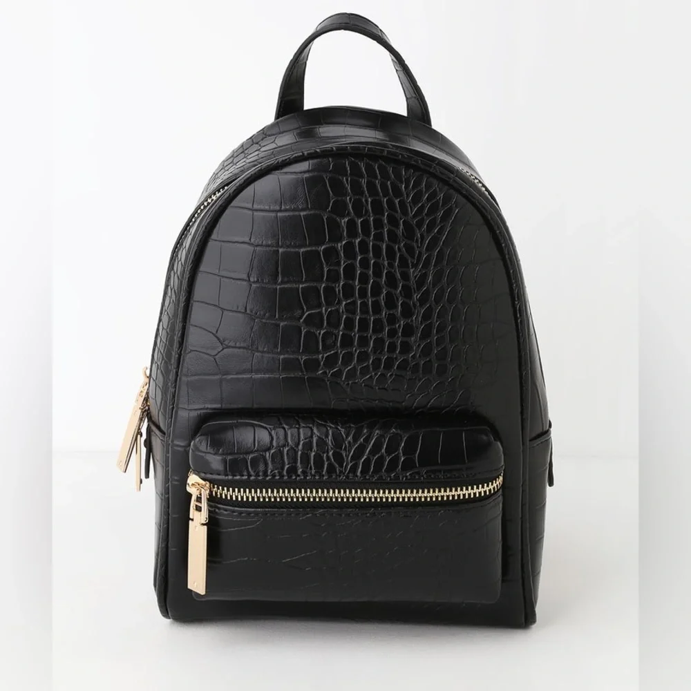 NWOT Lulus Getting Places Black Crocodile Embossed Mini Backpack - Picture 4 of 13